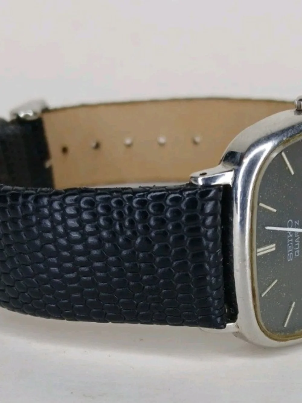 Vintage Seiko Quartz 4110-5209 Black Dial Square Men's Watch Leather Strap